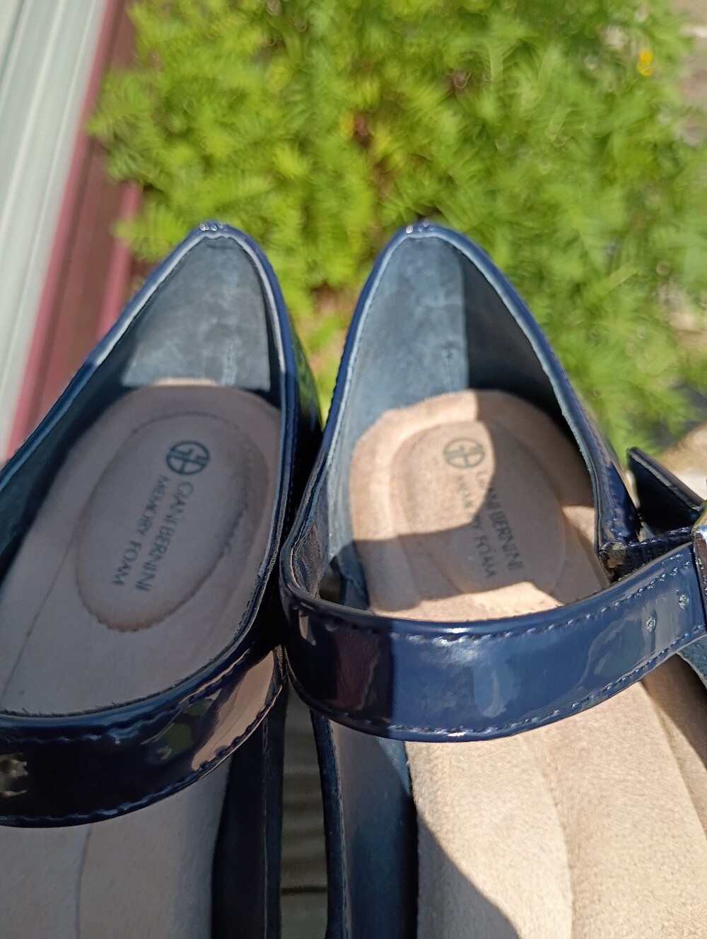 Giani Bernini Women's Slip on Pumps Navy Blue Suede upper Sz 7.5 M - Picture 9 of 14